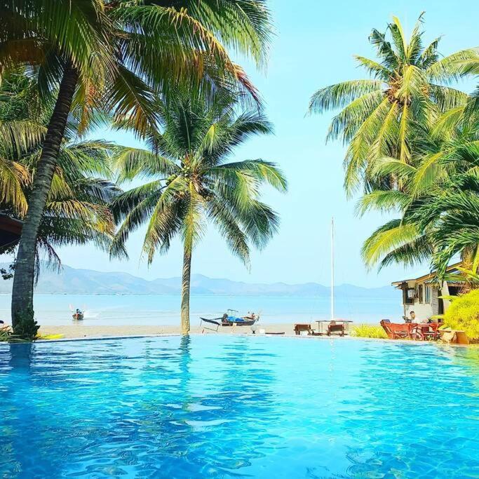 Lamsai Ac Sea House Villa Ko Yao Noi Bagian luar foto