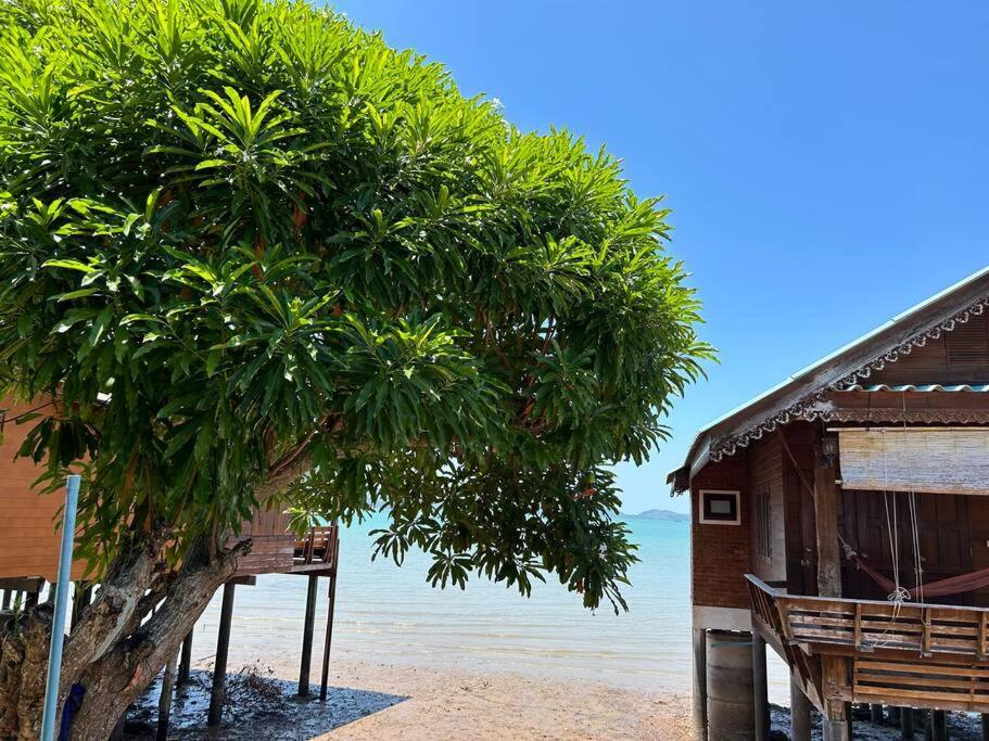 Lamsai Ac Sea House Villa Ko Yao Noi Bagian luar foto