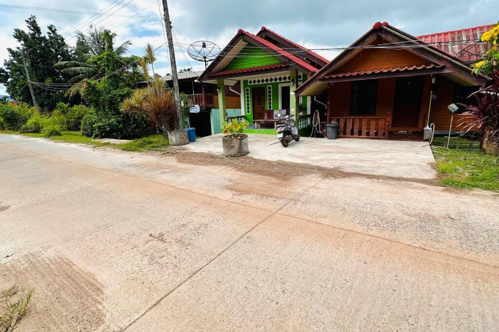 Lamsai Ac Sea House Villa Ko Yao Noi Bagian luar foto